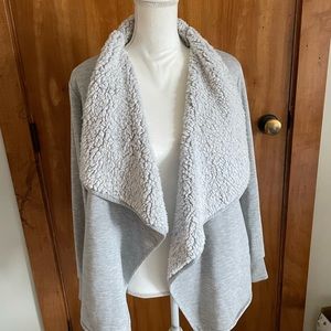 Cardigan sweater /sweatshirt woman’s size M 8-10 AVIA